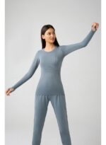 ⁦ActiveFlow Long Blouse⁩ - الصورة ⁦9⁩