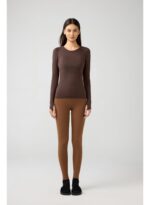 ⁦ActiveFlow Long Blouse⁩ - الصورة ⁦4⁩