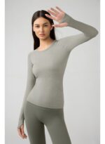 ⁦ActiveFlow Long Blouse⁩ - الصورة ⁦23⁩