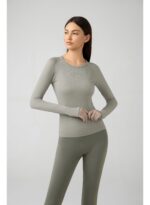 ⁦ActiveFlow Long Blouse⁩ - الصورة ⁦27⁩