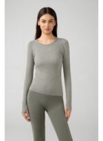 ⁦ActiveFlow Long Blouse⁩ - الصورة ⁦25⁩