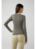 ⁦ActiveFlow Long Blouse⁩ - الصورة ⁦35⁩