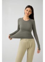⁦ActiveFlow Long Blouse⁩ - الصورة ⁦33⁩