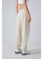 ⁦ActiveComfort Joggers Pants⁩ - الصورة ⁦4⁩