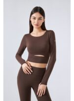 ⁦ActiveLite Long Sleeve Crop Top⁩ - الصورة ⁦31⁩