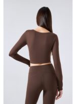 ⁦ActiveLite Long Sleeve Crop Top⁩ - الصورة ⁦29⁩